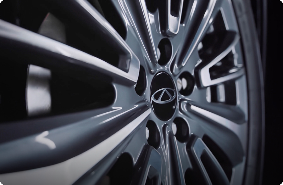 19" Glossy Sport Hub